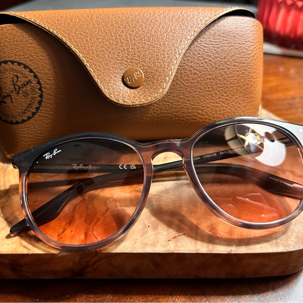 Beautiful Ray Bans NWOT - Picture 4 of 6